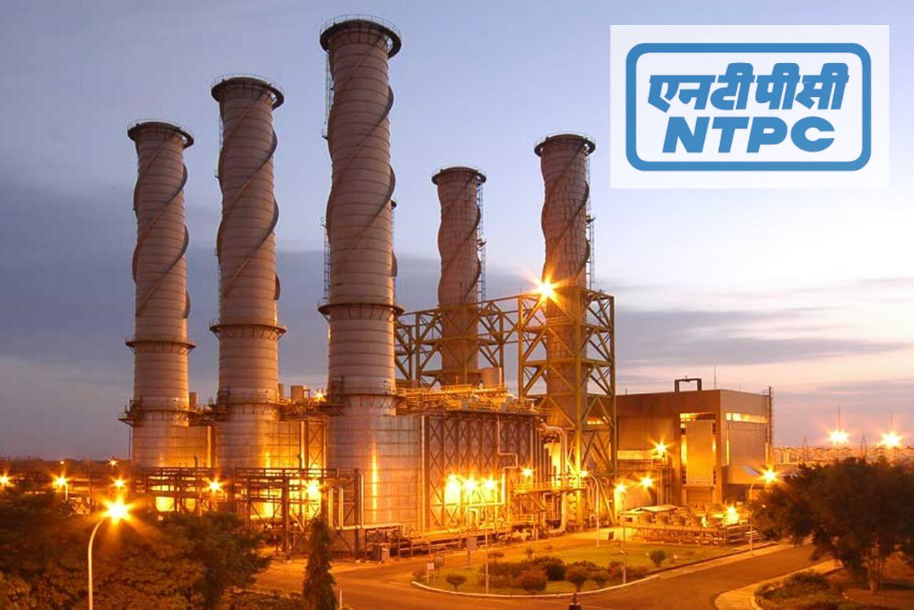 Explore a detailed analysis of the power sector, focusing on key stocks like Reliance Power, NHPC, and NTPC.