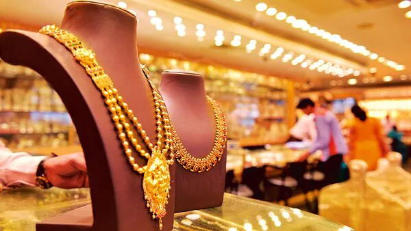 Top 3 Stocks to Watch in India's Booming Jewelry Sector